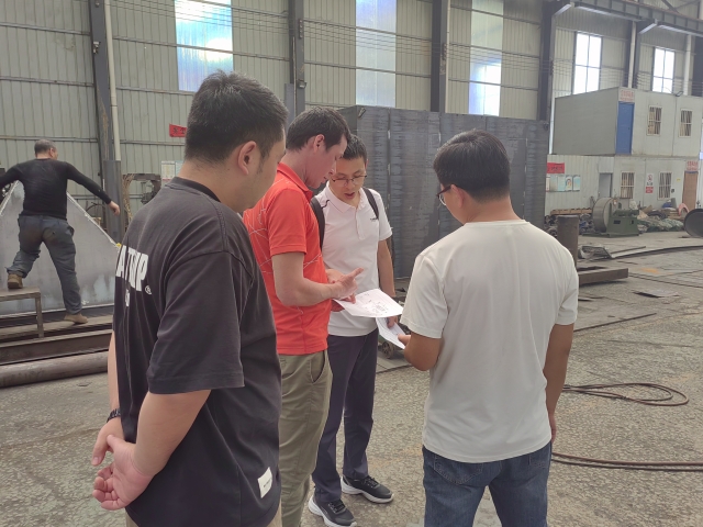 跨國交流新篇章——非洲客戶參觀考察蜜桃成人影院免费线路二製造現場